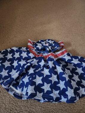 Source Unknown Blue Star Print Skirt with Red-Trim Waistband